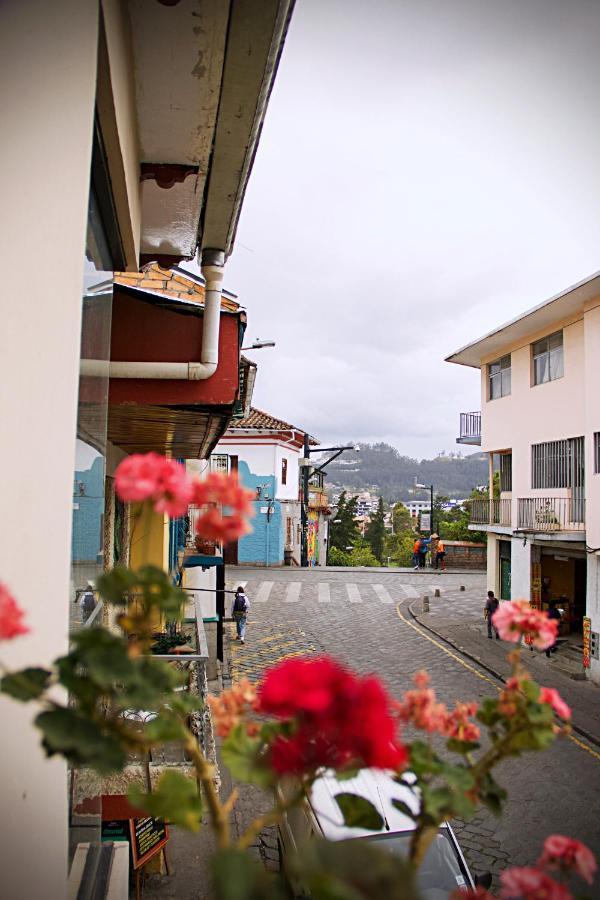 Hostal Hogar Cuencano Exterior foto